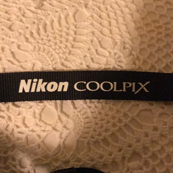 Nikon camera - Picture 3 of 7